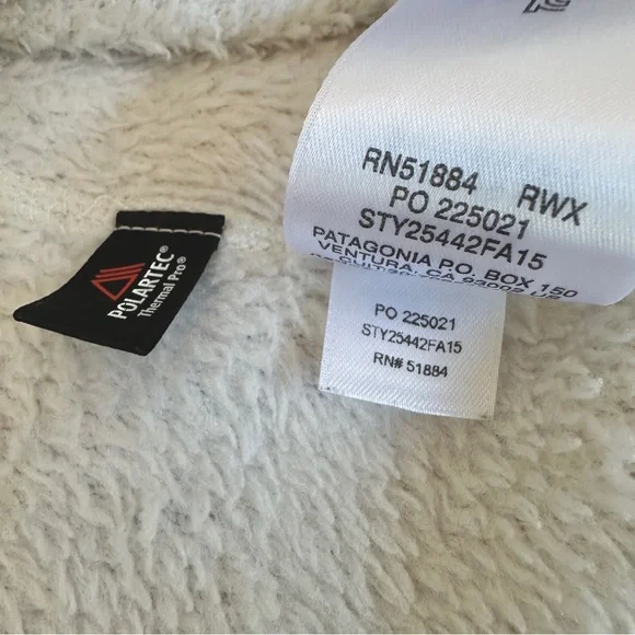 LIKE NEW Patagonia Re-Tool Snap-T Pullover - Picture 12 of 12